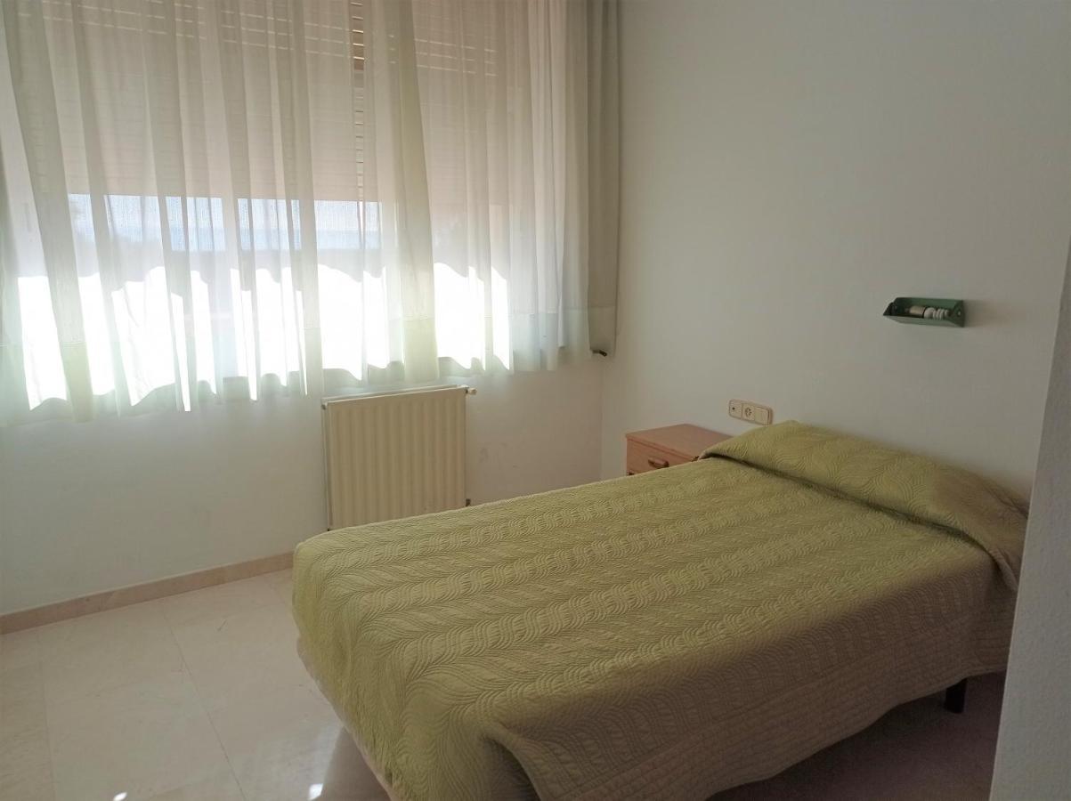Costablanca Explore Hostel Sports & Events La Marina Luaran gambar