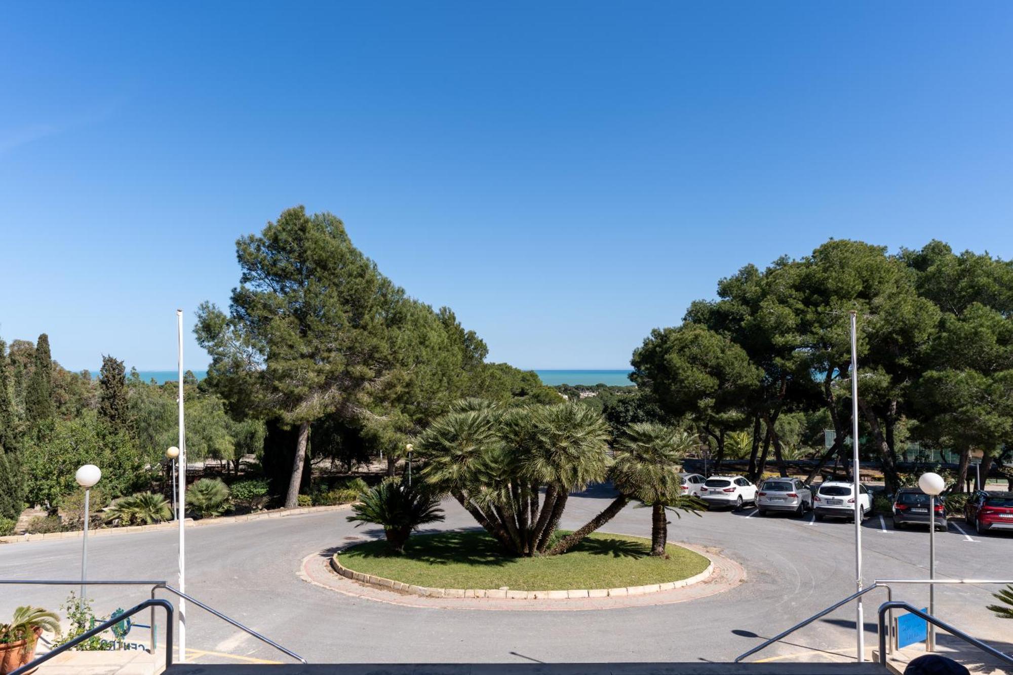 Costablanca Explore Hostel Sports & Events La Marina Luaran gambar