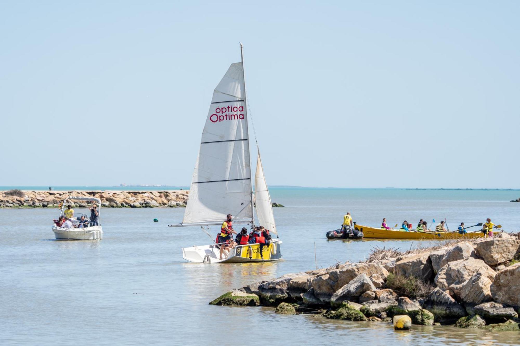 Costablanca Explore Hostel Sports & Events La Marina Luaran gambar