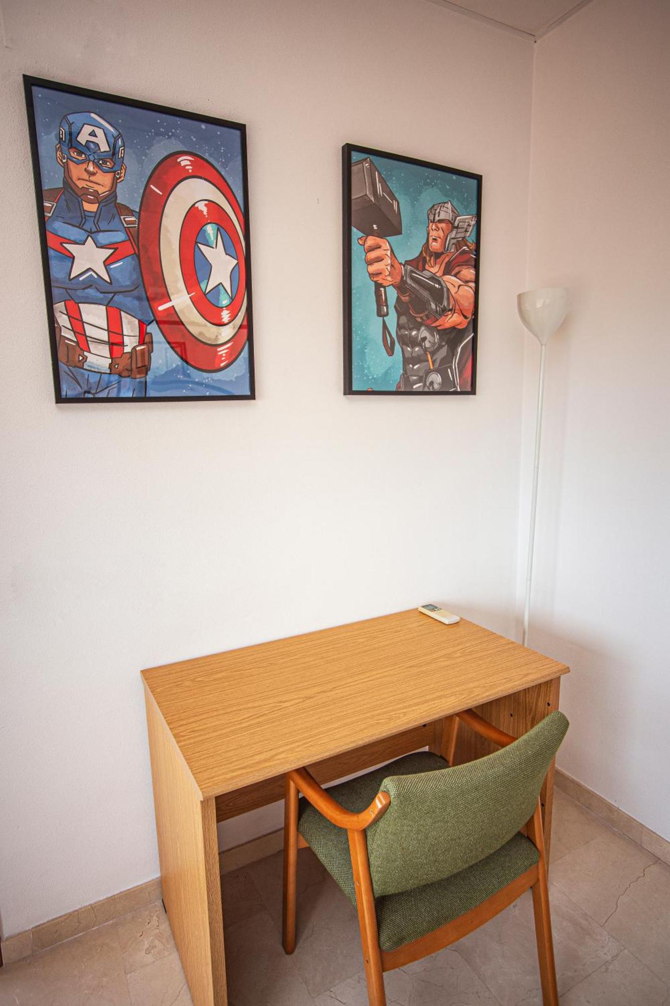 Costablanca Explore Hostel Sports & Events La Marina Bilik gambar